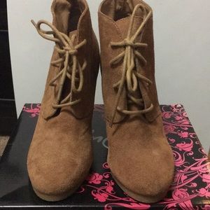 Steve Madden Wedges